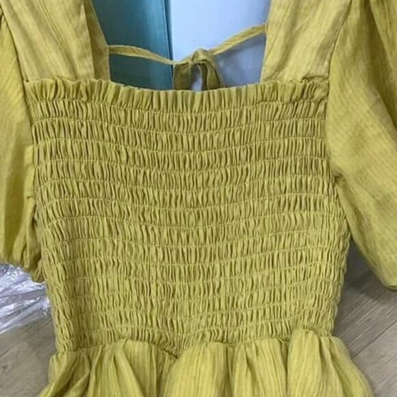 Square Neck Short Sleeve Puff Dress - Long Length - Picture 4 of 5